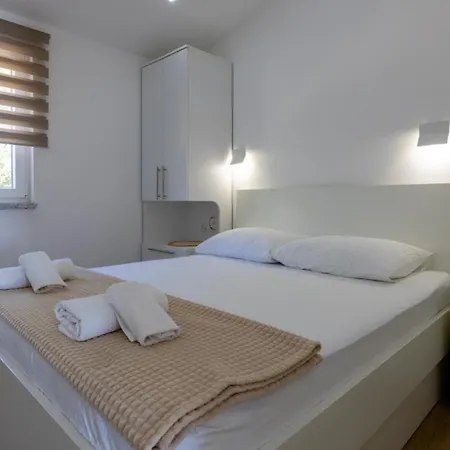 Jelinic 3 By Guide Apartment *